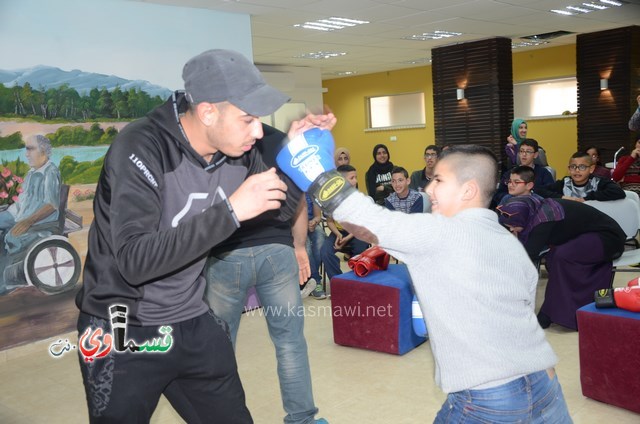 فيديو: الرئيس عادل بدير و ابطال الاسود القسماوية يرسمون البسمة على وجوه طلاب جمعية لست وحدك